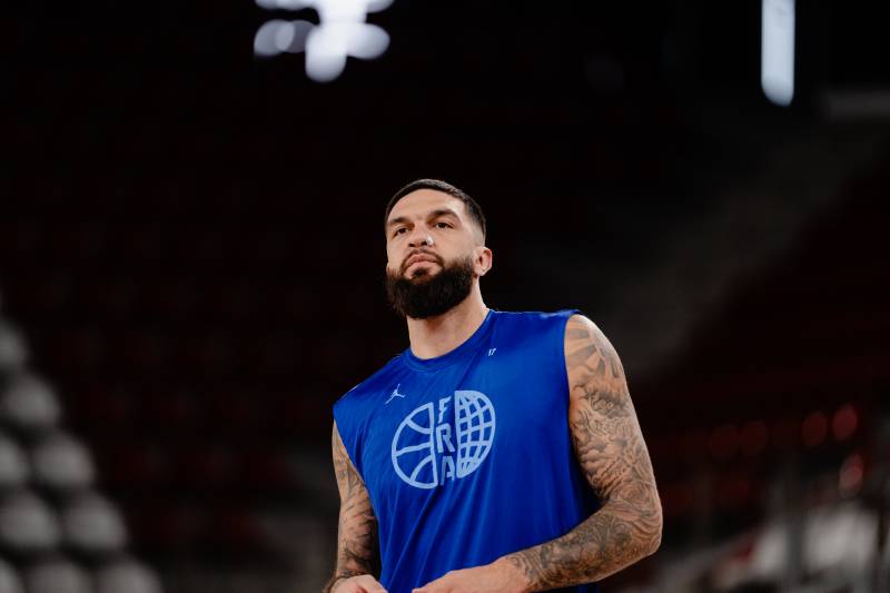 Топ-центровий Євроліги не допоможе збірній Франції на Олімпіаді в Парижі 2 Топ-центровий Євроліги не допоможе збірній Франції на Олімпіаді в Парижі 1