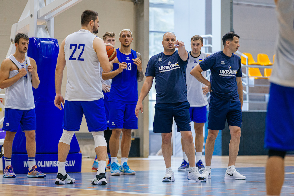 Віталій Степановський: "Є індивідуальні ситуації у Скапінцева та Геруна, але вони безумовно хочуть зіграти за збірну України" 2 Віталій Степановський: "Є індивідуальні ситуації у Скапінцева та Геруна, але вони безумовно хочуть зіграти за збірну України" 1