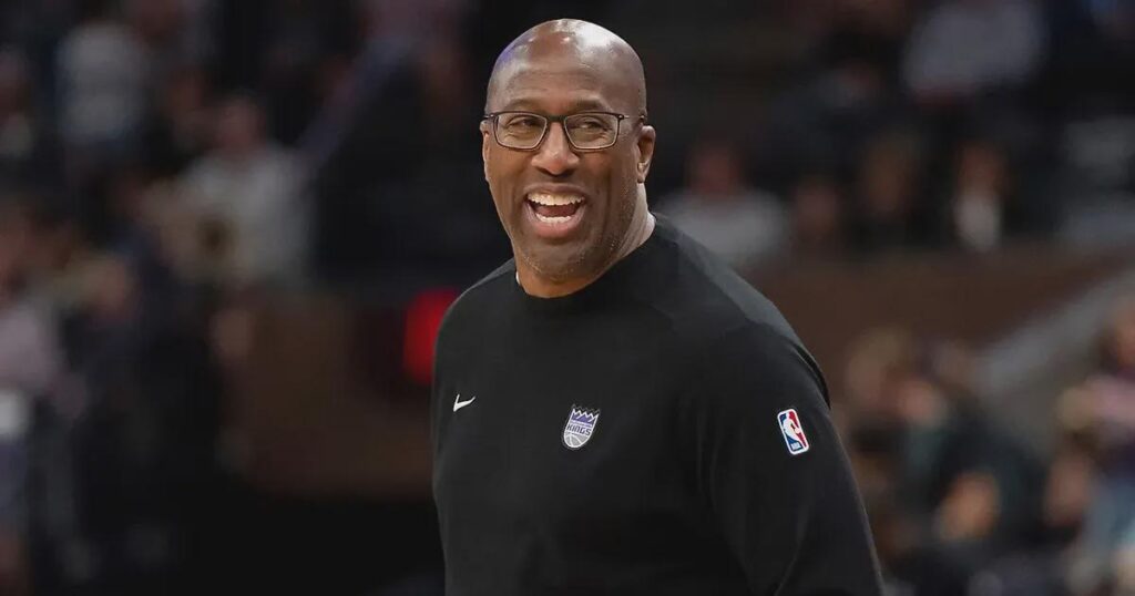 Стала відома річна зарплата нового головного тренера "Нікс" 2 Стала відома річна зарплата нового головного тренера "Нікс" 1