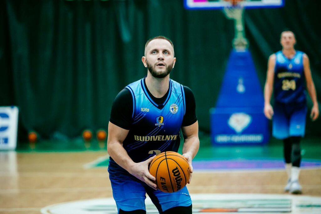 “Старий Луцьк” близький до підписання екс-гравця збірної України 2 “Старий Луцьк” близький до підписання екс-гравця збірної України 1