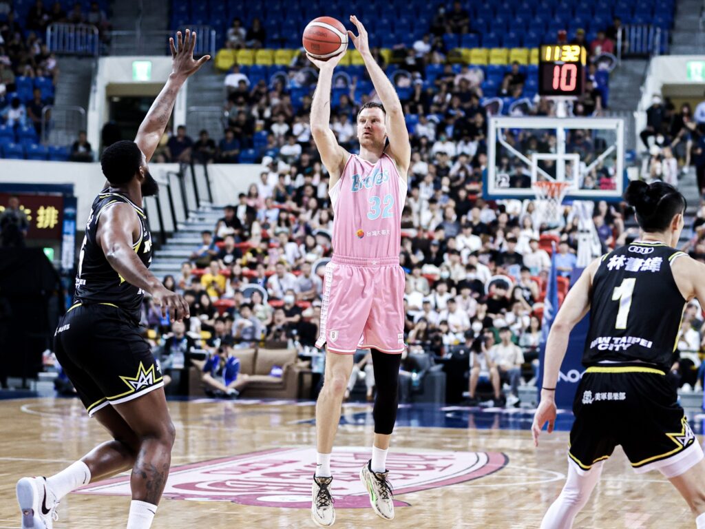 Ігор Зайцев визначився з новим клубом 2 Ігор Зайцев визначився з новим клубом 1