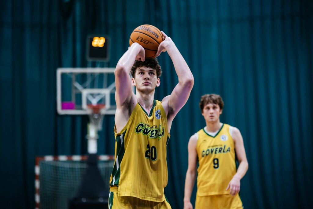 "Старий Луцьк" підписав гравця збірної України та молодого розігруючого 2 "Старий Луцьк" підписав гравця збірної України та молодого розігруючого 1