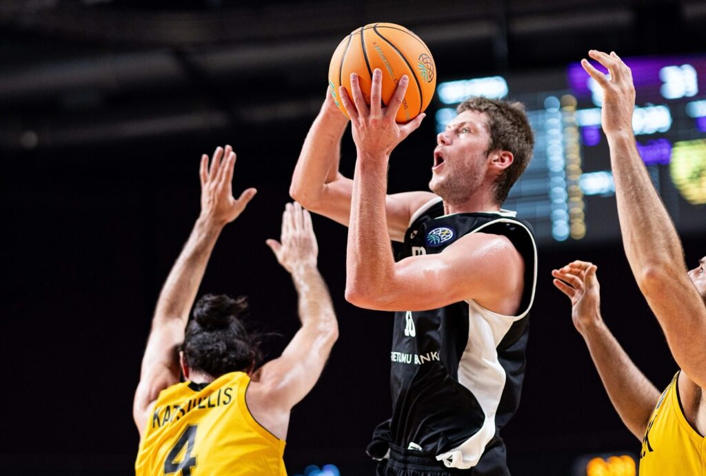 Українці за кордоном: Ковляр, Сидоров, Новицький 2 Українці за кордоном: Ковляр, Сидоров, Новицький 1