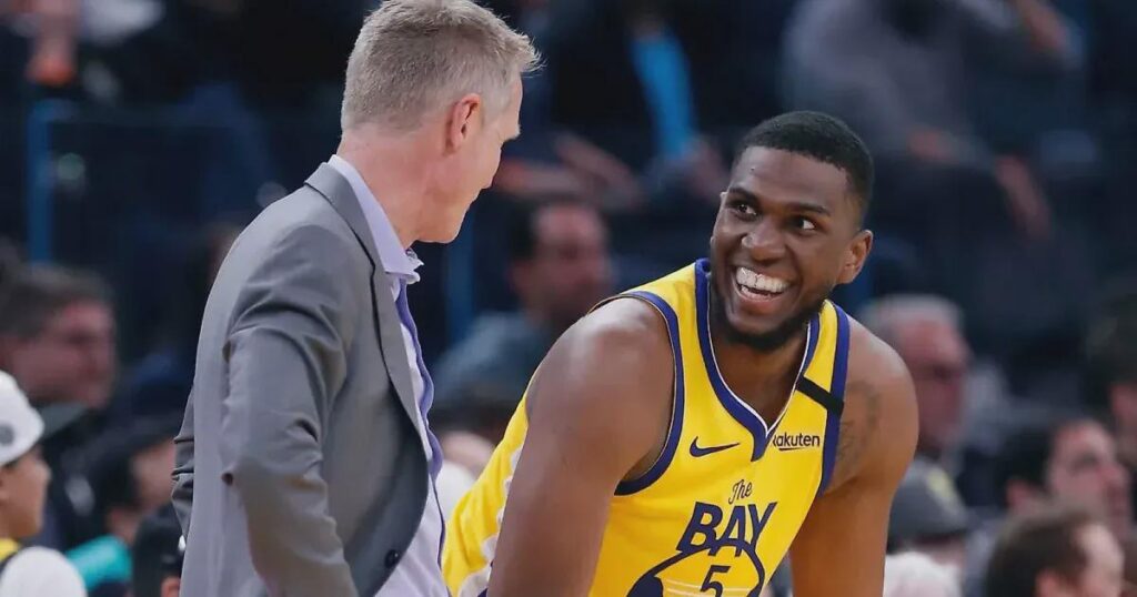 Стів Керр відреагував на втрату триразового чемпіона НБА, який всю кар'єру провів в "Голден Стейт" 2 Стів Керр відреагував на втрату триразового чемпіона НБА, який всю кар'єру провів в "Голден Стейт" 1