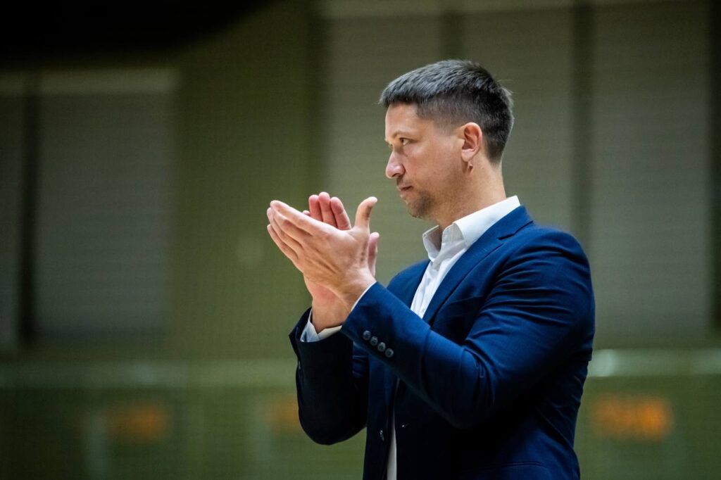 Дмитро Забірченко: "Вважаю, що за нинішніх умов Бродський робить багато для українського баскетболу" 2 Дмитро Забірченко: "Вважаю, що за нинішніх умов Бродський робить багато для українського баскетболу" 1