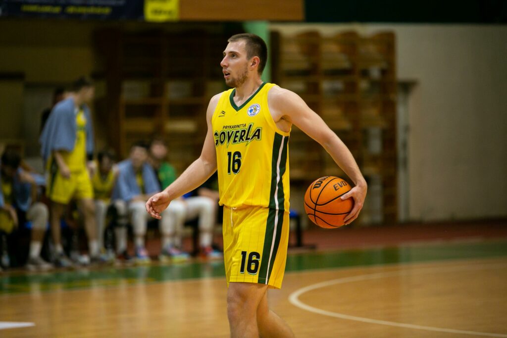 “Прометей” підписав одного з кращих українських захисників минулого сезону Суперліги 2 “Прометей” підписав одного з кращих українських захисників минулого сезону Суперліги 1