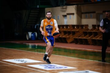 Суперліга. “Старий Луцьк” — “Дніпро” 4 Суперліга. “Старий Луцьк” — “Дніпро” 3
