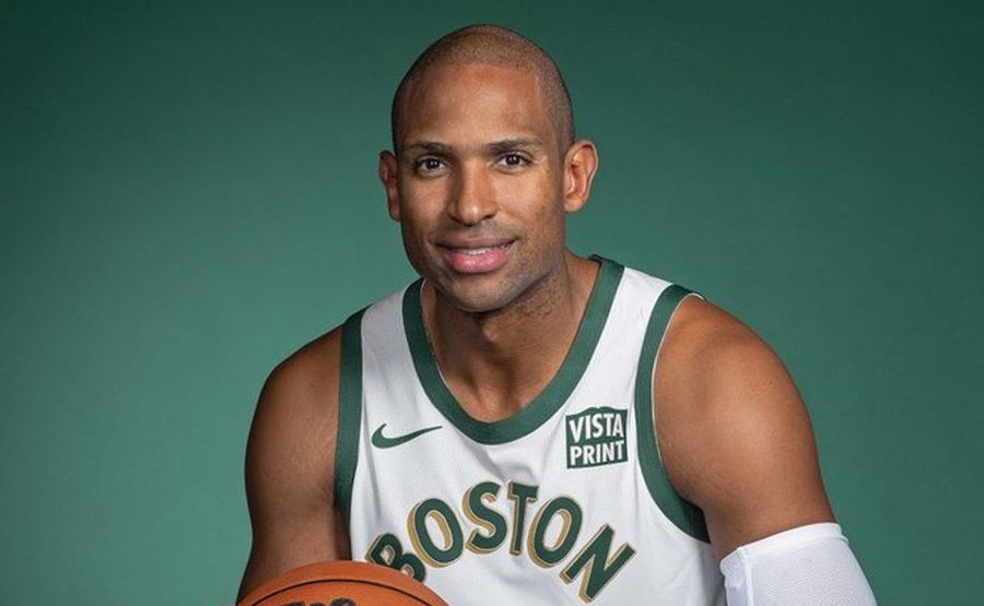 Ветеран "Бостона" повторив досягнення Абдул-Джаббара і обійшов Газоля за блок-шотами в плей-оф 2 Ветеран "Бостона" повторив досягнення Абдул-Джаббара і обійшов Газоля за блок-шотами в плей-оф 1