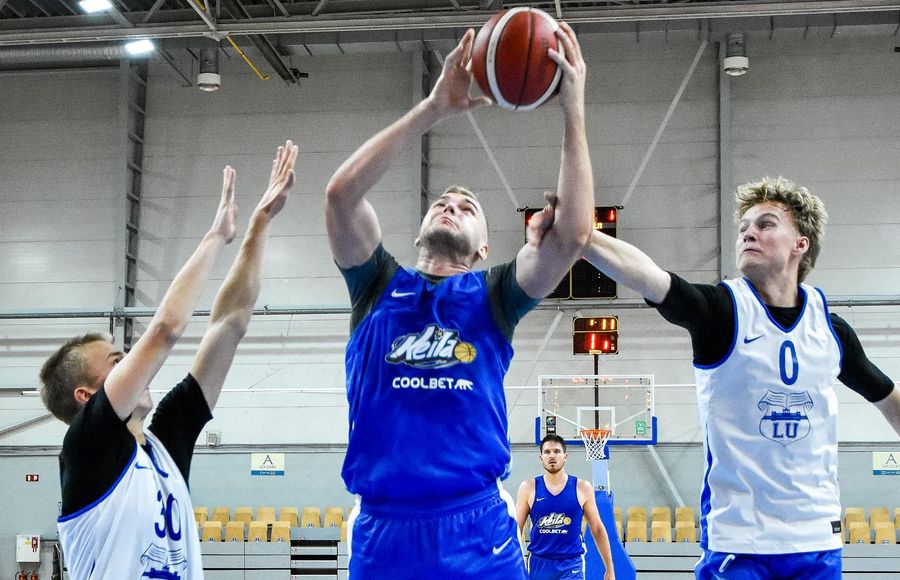 Українці за кордоном: Козак, Ліщина, Мироненко 2 Українці за кордоном: Козак, Ліщина, Мироненко 1