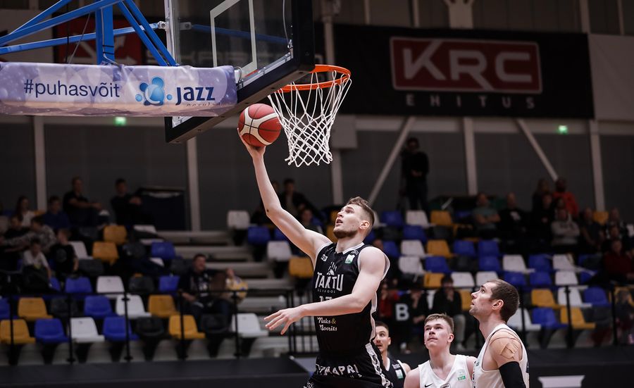 Українці за кордоном: Войналович, Мироненко, Семерич, Яйло, Шеліст, Бієкетов, Міхєєв 2 Українці за кордоном: Войналович, Мироненко, Семерич, Яйло, Шеліст, Бієкетов, Міхєєв 1