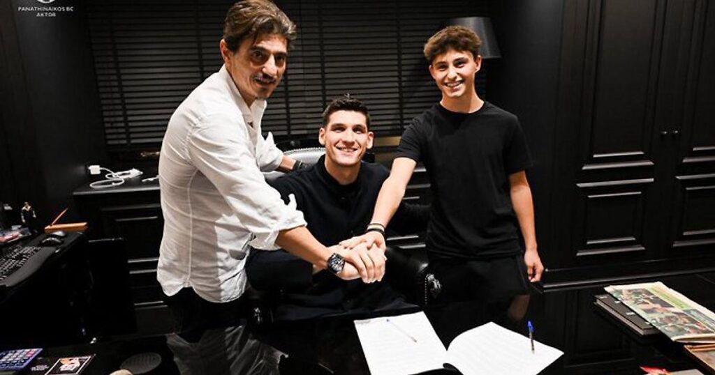 "Панатінаїкос" зберіг в складі одного з лідерів до 2029 року 2 "Панатінаїкос" зберіг в складі одного з лідерів до 2029 року 1