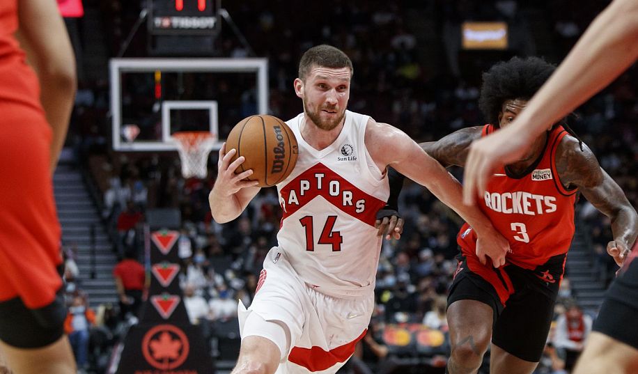 <strong>Михайлюк залишиться в "Торонто" на наступний сезон</strong> 2 - basket.com.ua <strong>Михайлюк залишиться в "Торонто" на наступний сезон</strong> 1 - basket.com.ua