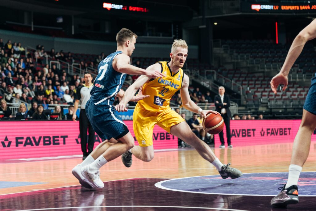 Богдан Близнюк визначився з новим клубом 2 Богдан Близнюк визначився з новим клубом 1