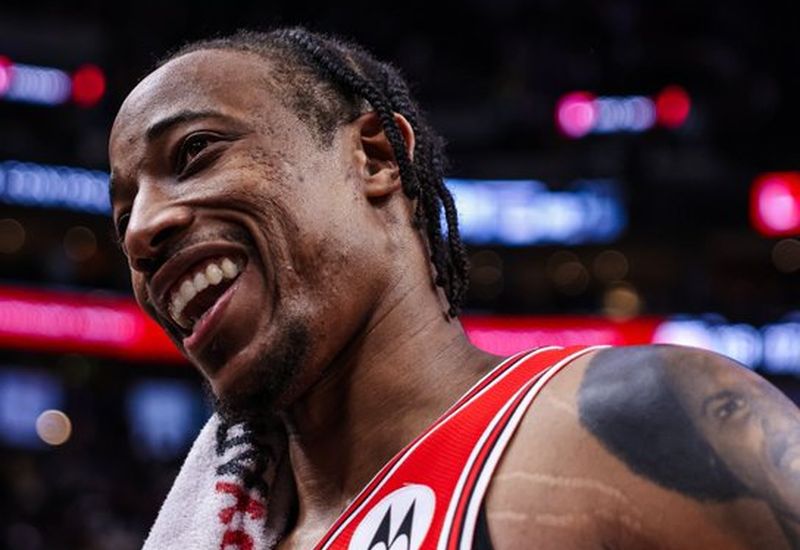 Демар Дерозан покращив своє місце в історичному рейтингу скорерів та повторив рекорд Кобі Браянта 2 Демар Дерозан покращив своє місце в історичному рейтингу скорерів та повторив рекорд Кобі Браянта 1