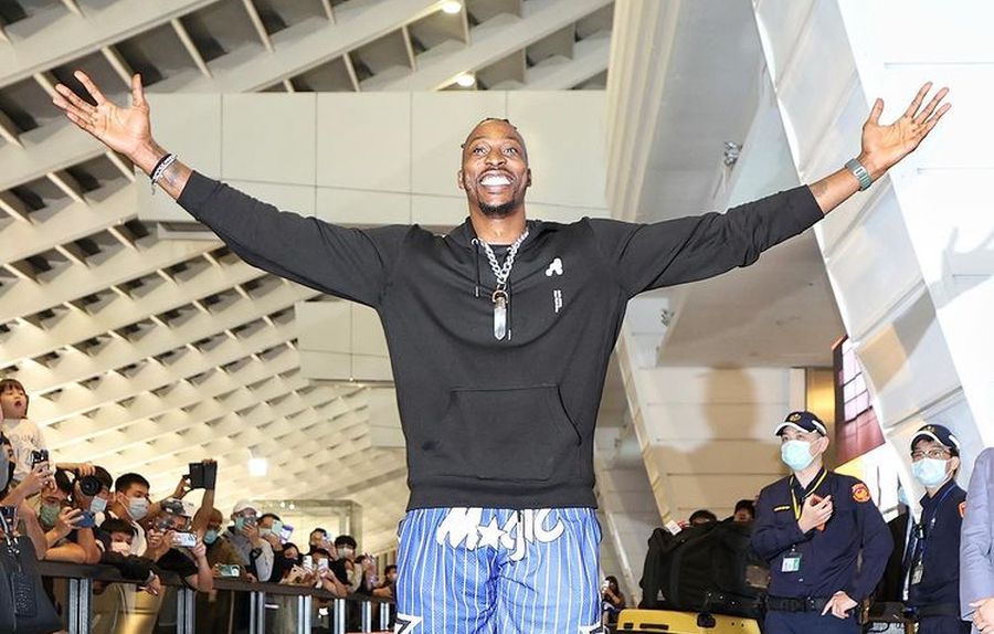 Двайт Говард вказав на головну відмінність між Джеймсом та Брайантом 2 Двайт Говард вказав на головну відмінність між Джеймсом та Брайантом 1