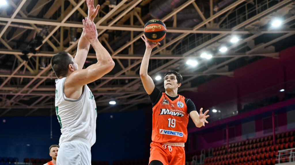 “Харківські Соколи” підписали екс-захисника “Прометея” 2 “Харківські Соколи” підписали екс-захисника “Прометея” 1