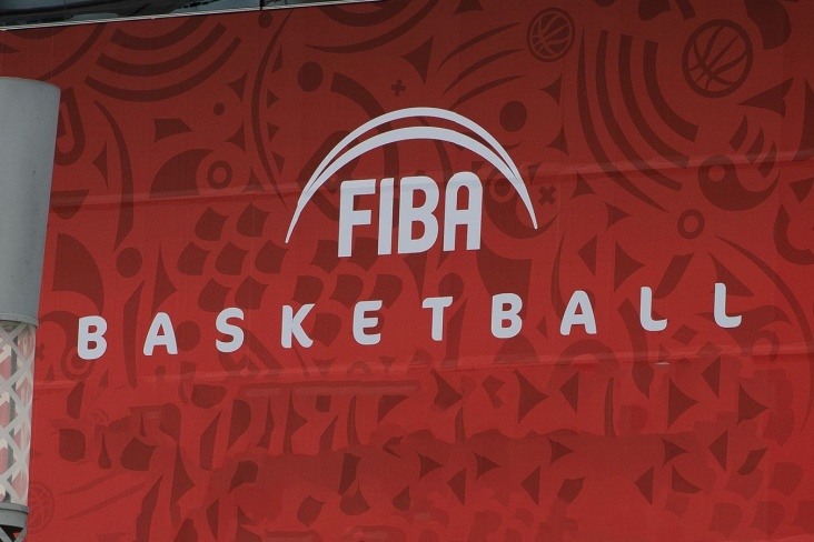 ФІБА дискваліфікувала сімох гравців за бійку на матчі Кубка Америки 2 ФІБА дискваліфікувала сімох гравців за бійку на матчі Кубка Америки 1