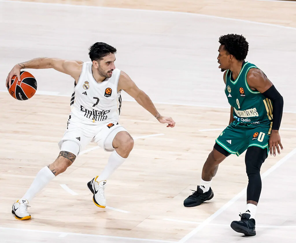 Євроліга, 10-й тур: чемпіон обіграв лідера, "Панатінаїкос" здолав "Реал" 2 Євроліга, 10-й тур: чемпіон обіграв лідера, "Панатінаїкос" здолав "Реал" 1