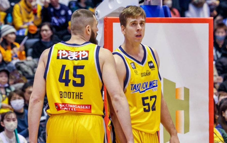 Українці за кордоном: Герун, Войналович, Шульга, Грицак, Тихонов 2 Українці за кордоном: Герун, Войналович, Шульга, Грицак, Тихонов 1