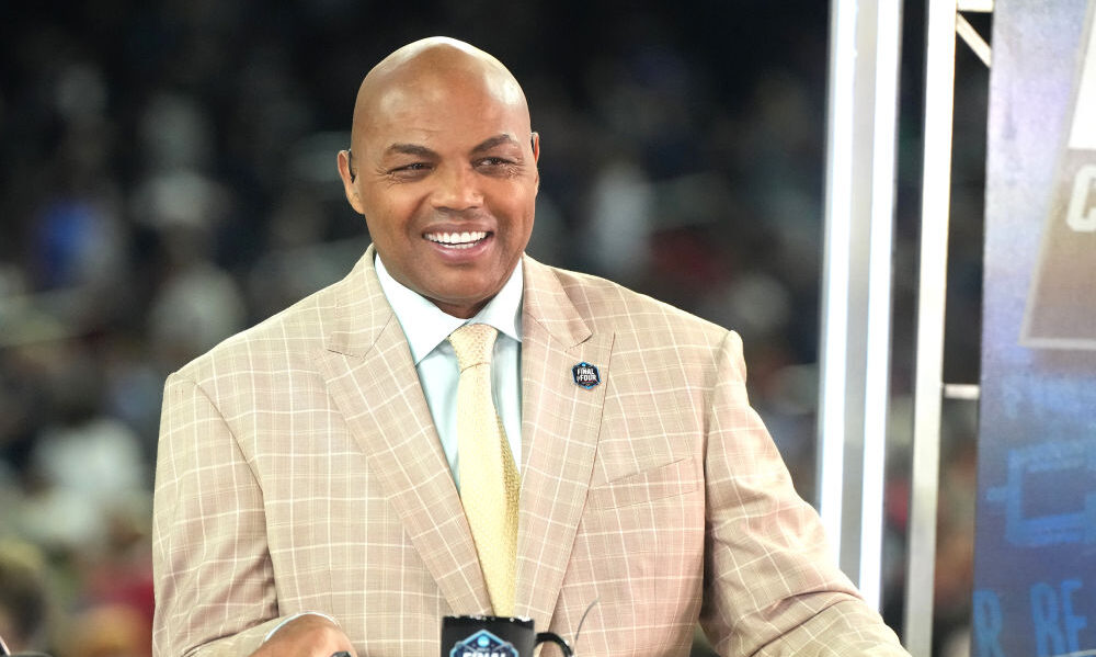 Чарльз Барклі жорстко пройшовся по студентському баскетболу в США 2 Чарльз Барклі жорстко пройшовся по студентському баскетболу в США 1