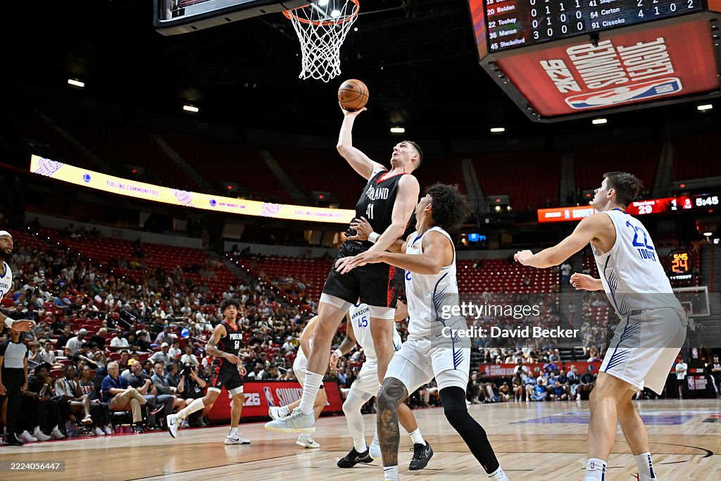 Скапінцев допоміг "Портленду" обіграти "Голден Стейт" у Літній лізі НБА 2 Скапінцев допоміг "Портленду" обіграти "Голден Стейт" у Літній лізі НБА 1