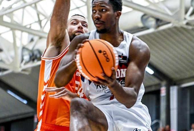 У новачка "Басконії" невідома хвороба. Ймовірно, він захворів на Афробаскеті 2 У новачка "Басконії" невідома хвороба. Ймовірно, він захворів на Афробаскеті 1