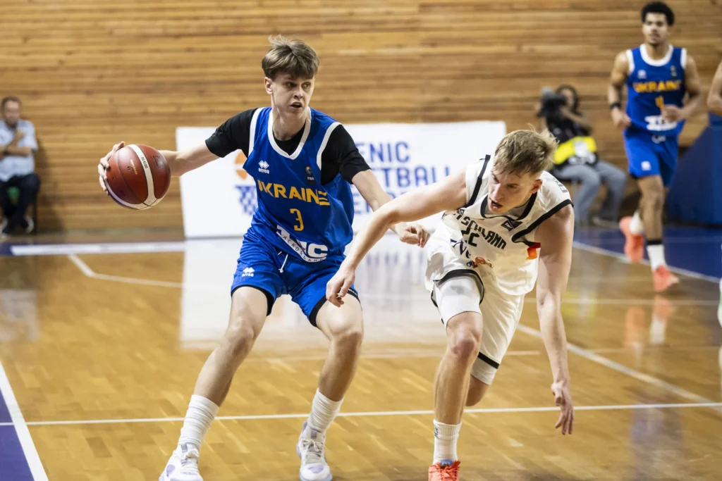 “Київ-Баскет” підписав гравця збірної України U-20 2 “Київ-Баскет” підписав гравця збірної України U-20 1