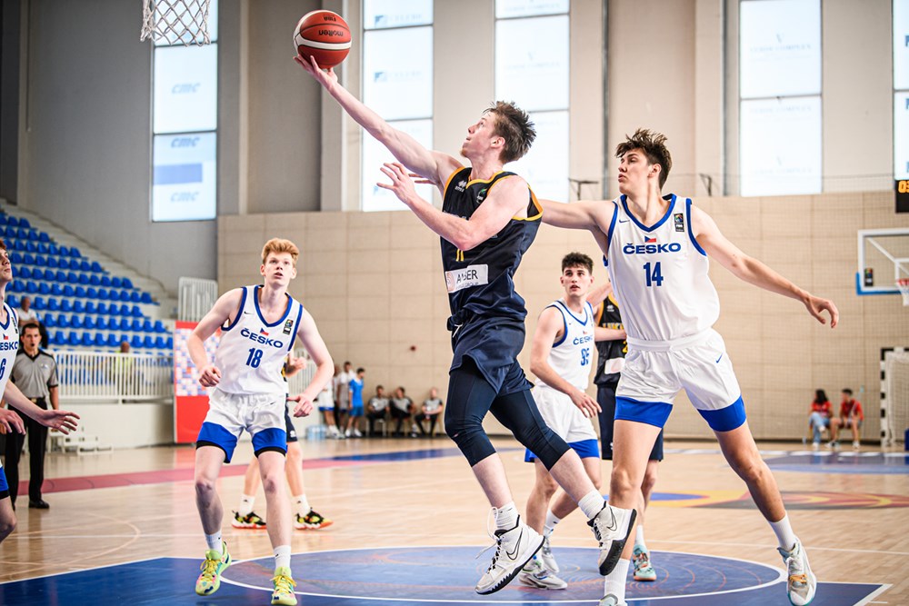 Чехія U-20 — Україна U-20: шанси команд на перемогу 2 Чехія U-20 — Україна U-20: шанси команд на перемогу 1