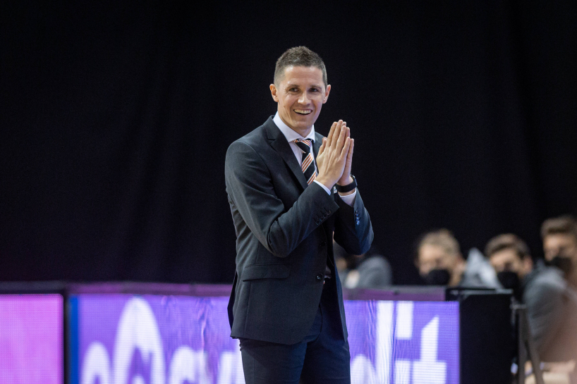 "Гран-Канарія" визначилась з новим головним тренером 2 "Гран-Канарія" визначилась з новим головним тренером 1