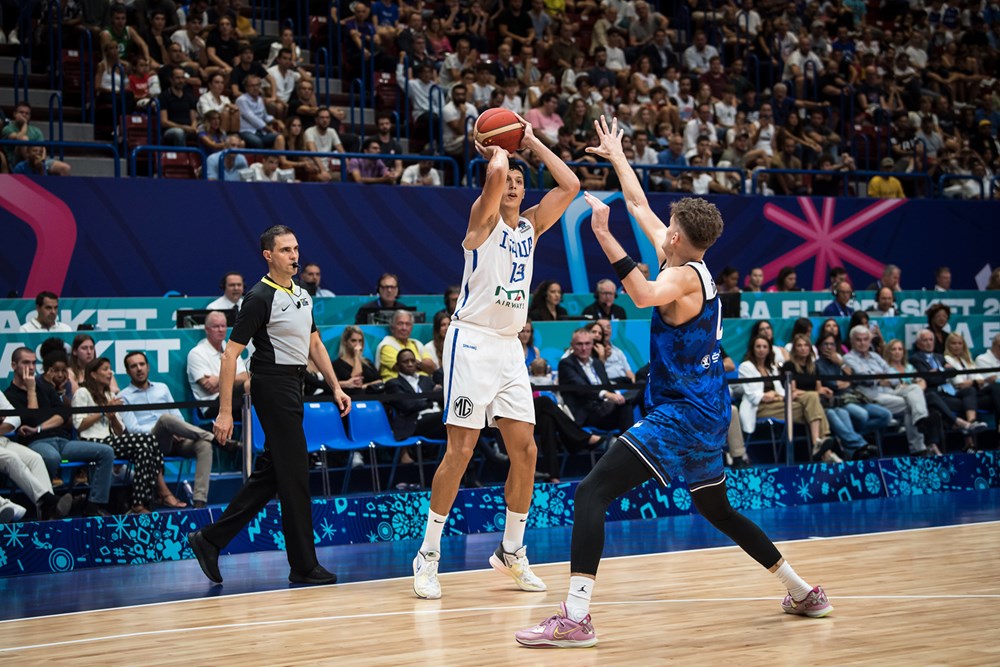 Євробаскет-2022: Італія стартувала з впевненої перемоги над Естонією 2 Євробаскет-2022: Італія стартувала з впевненої перемоги над Естонією 1