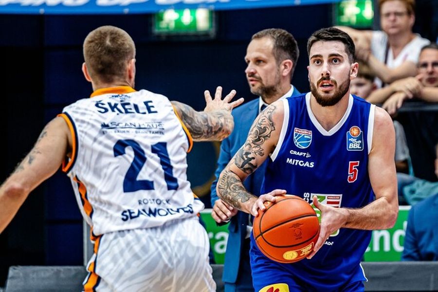 Українці за кордоном: солідний дабл-дабл Геруна, Ткаченко, Антіпов, Кличко, Уро-Ніле 2 Українці за кордоном: солідний дабл-дабл Геруна, Ткаченко, Антіпов, Кличко, Уро-Ніле 1