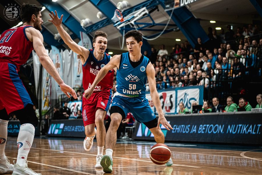 Українці з кордоном: Ковляр, Шиманський, Шевченко, Зайцев, Ковальов, Артамонов, Беліков, Давидюк 2 Українці з кордоном: Ковляр, Шиманський, Шевченко, Зайцев, Ковальов, Артамонов, Беліков, Давидюк 1