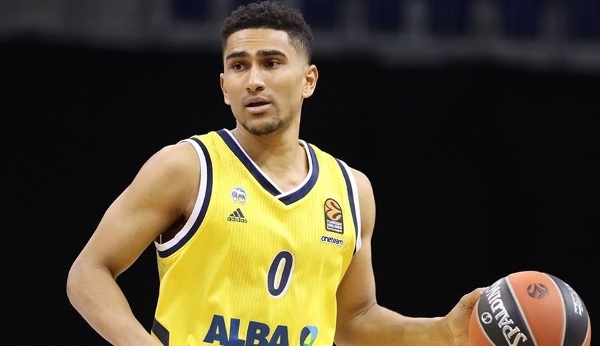 "Мілан" близький до підписання плеймейкера збірної Німеччини 2 "Мілан" близький до підписання плеймейкера збірної Німеччини 1