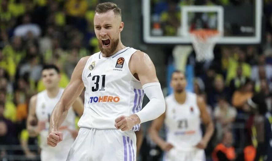 "Що б тренер не вимагав від мене, я робитиму це": Джанан Муса - про свою задачу в "Реалі" 2 "Що б тренер не вимагав від мене, я робитиму це": Джанан Муса - про свою задачу в "Реалі" 1