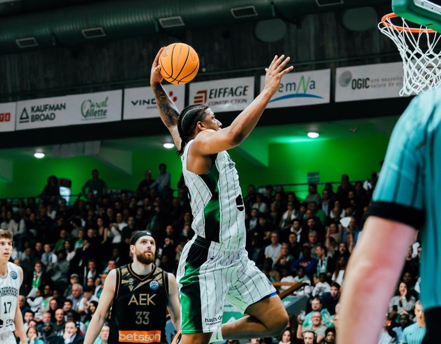 Ліга чемпіонів: визначився ще один півфіналіст, "Нантерр" та АЕК проведуть третій матч 2 Ліга чемпіонів: визначився ще один півфіналіст, "Нантерр" та АЕК проведуть третій матч 1