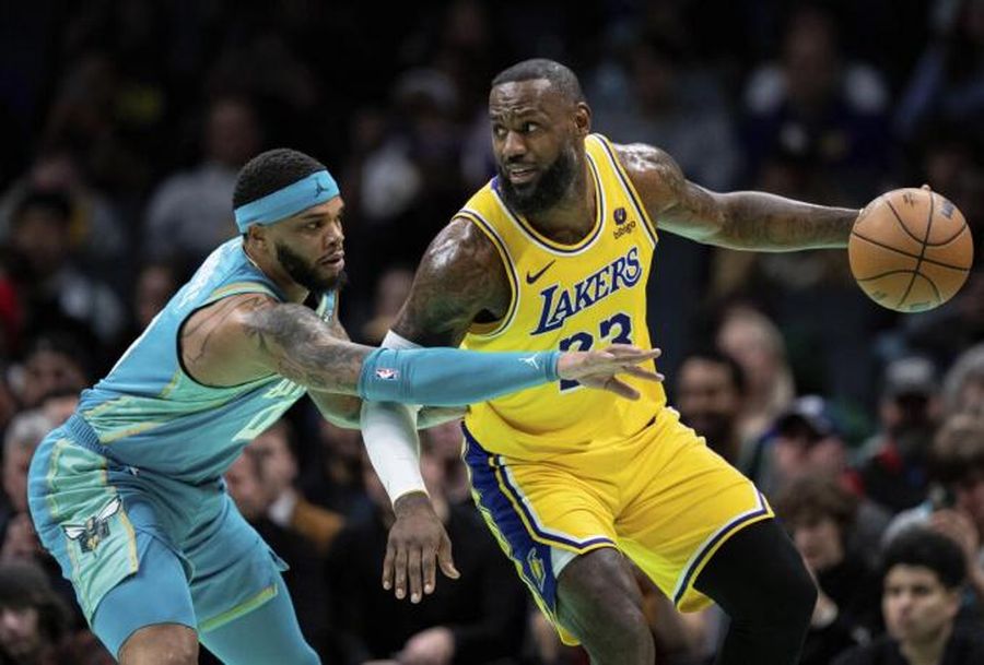 НБА може перенести матч "Лейкерс" 2 НБА може перенести матч "Лейкерс" 1