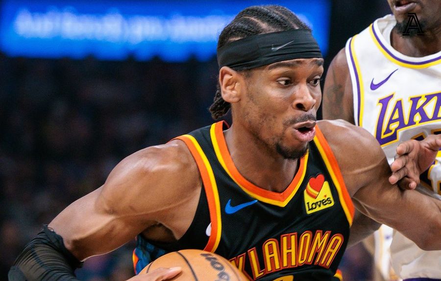 Шай Гілджес-Александер у матчі з "Лейкерс" перервав свою серію, яка тривала 1 209 днів 2 Шай Гілджес-Александер у матчі з "Лейкерс" перервав свою серію, яка тривала 1 209 днів 1