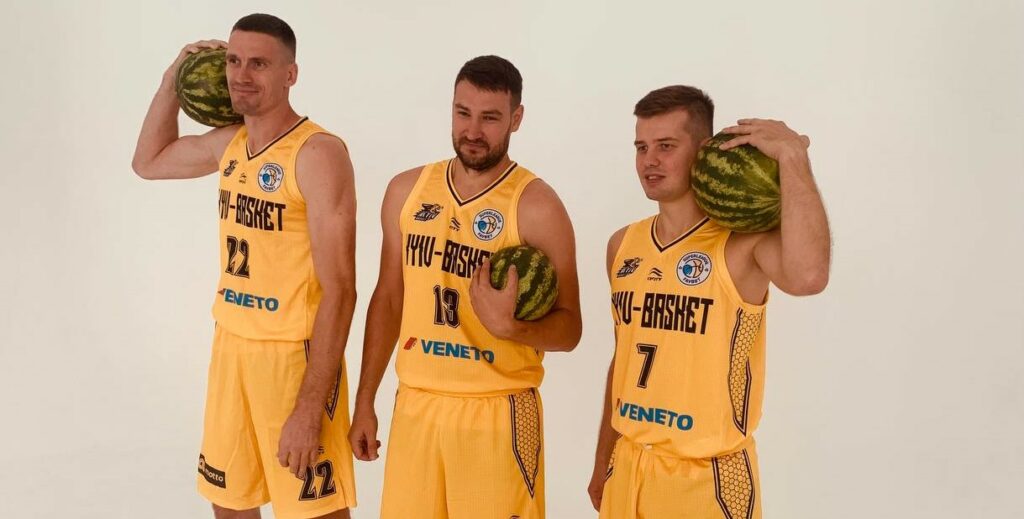 "Київ-Баскет" розкрив склад на майбутній сезон Суперліги 2 "Київ-Баскет" розкрив склад на майбутній сезон Суперліги 1