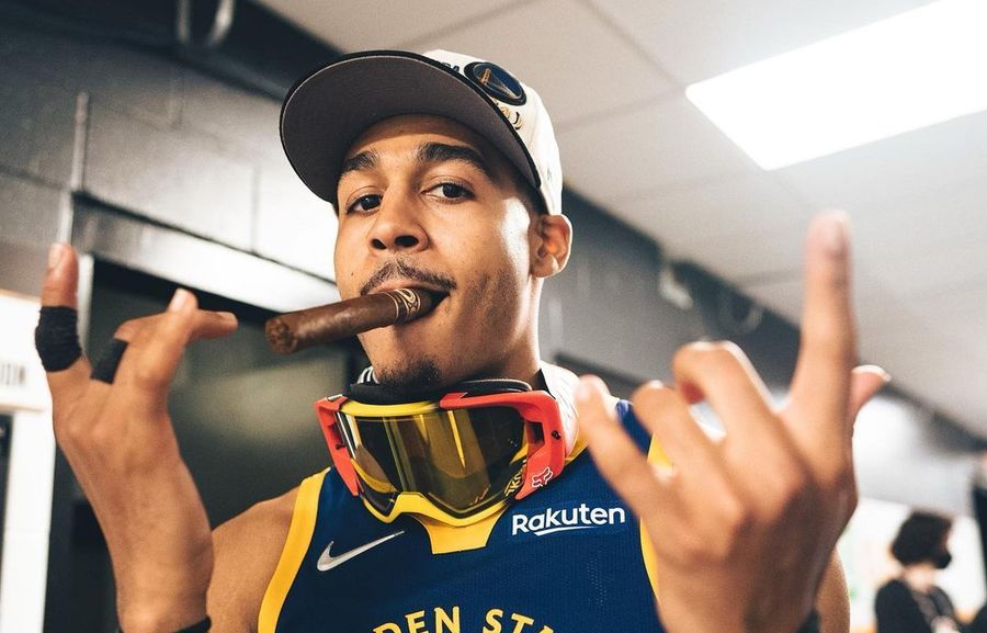 "Голден Стейт" продовжив контракт з молодим лідером колективу 2 - basket.com.ua "Голден Стейт" продовжив контракт з молодим лідером колективу 1 - basket.com.ua