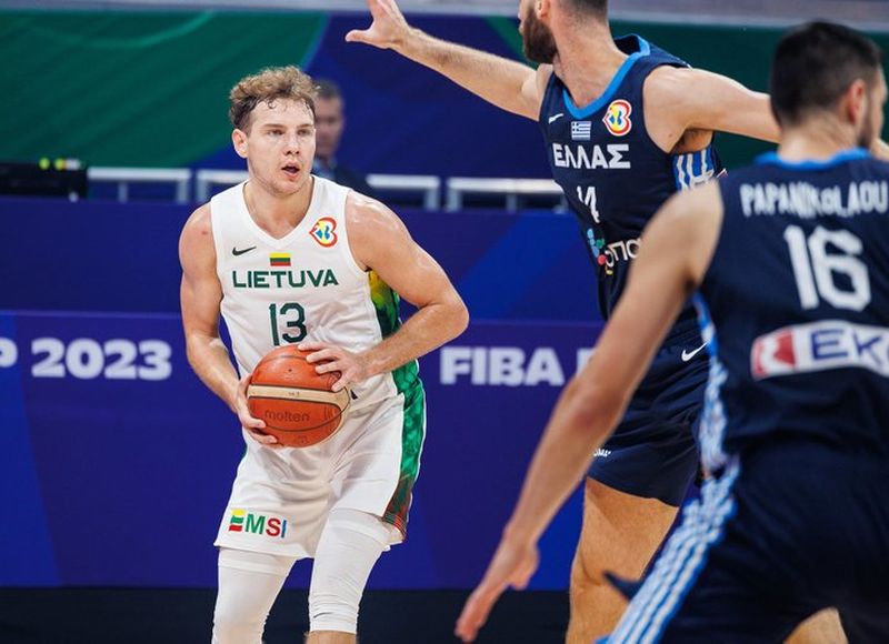 "Ми з усіма боротимемося до кінця": Рокас Йокубайтіс - про матч проти США 2 "Ми з усіма боротимемося до кінця": Рокас Йокубайтіс - про матч проти США 1