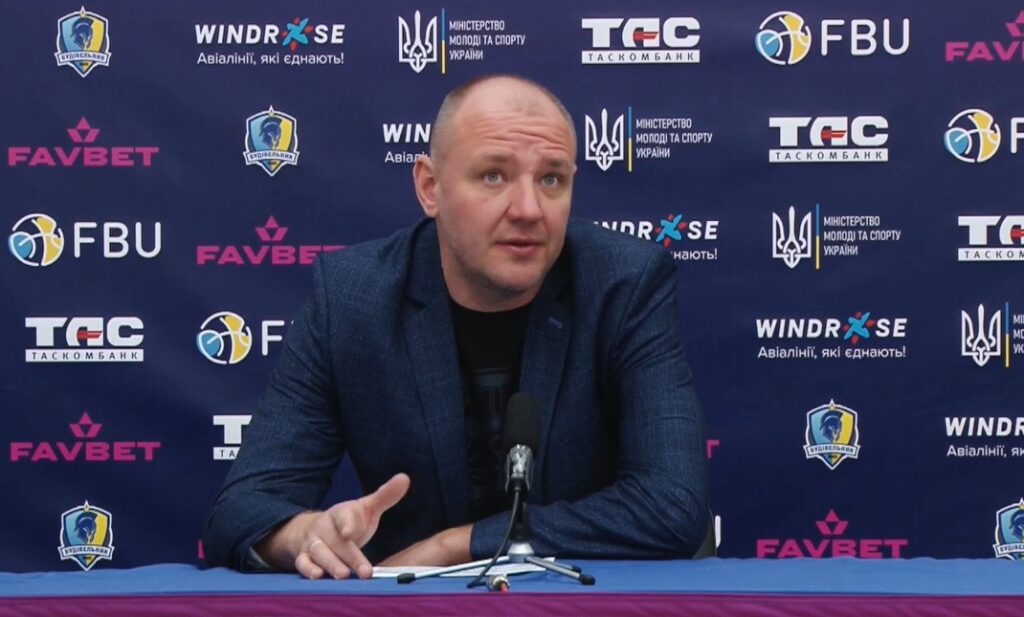 Володимир Коваль: "Дехто зіграв зайві хвилини, не дуже допомогла нам лавка" 2 Володимир Коваль: "Дехто зіграв зайві хвилини, не дуже допомогла нам лавка" 1