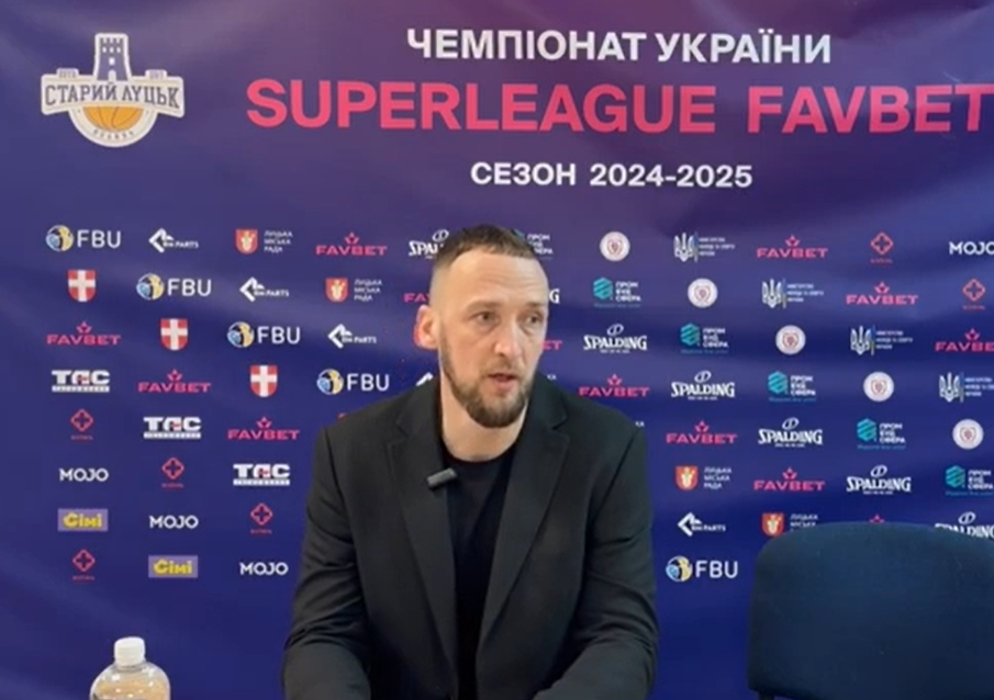 Денис Спиридонов: "У "Говерли" з'явився лідер, який багато організовує і будує напад" 2 Денис Спиридонов: "У "Говерли" з'явився лідер, який багато організовує і будує напад" 1