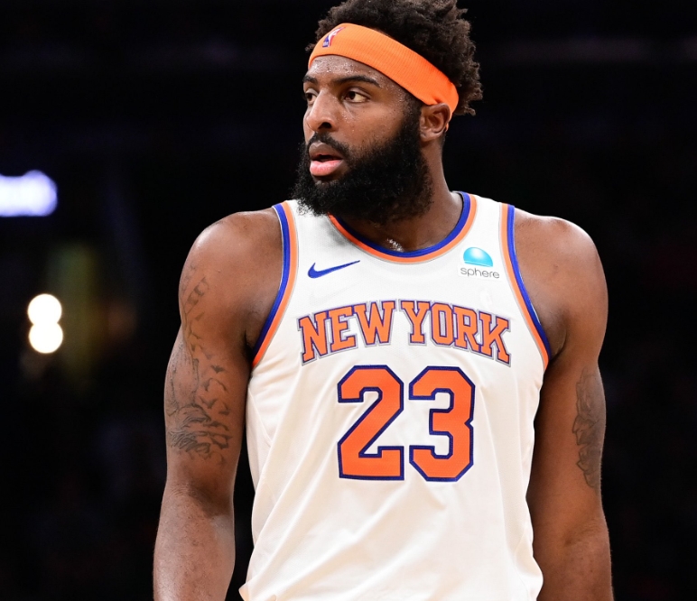 Гравець "Нікс" набрав небачений в НБА показник і допоміг тотально розгромити суперника 2 Гравець "Нікс" набрав небачений в НБА показник і допоміг тотально розгромити суперника 1