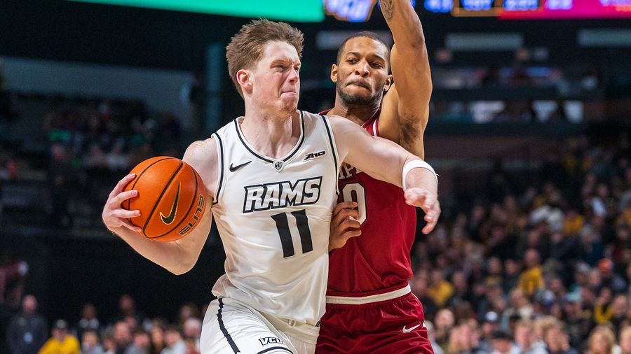 Українці за кордоном: Герун, Бєліков, Войналович, Марковецький, Шульга, Мітіна 2 Українці за кордоном: Герун, Бєліков, Войналович, Марковецький, Шульга, Мітіна 1