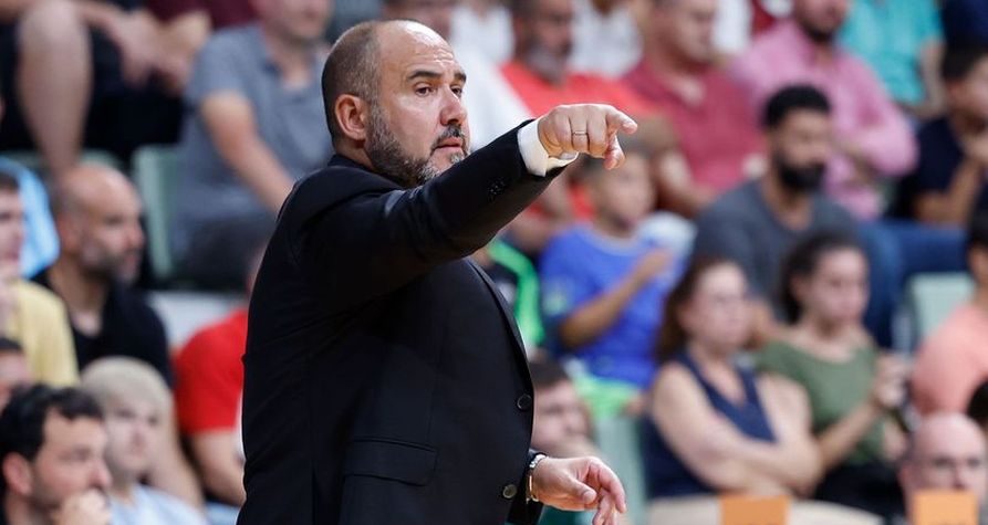 "Барселона" - "Реал": Чус Матео та Рожер Грімау підбили підсумки гри 2 "Барселона" - "Реал": Чус Матео та Рожер Грімау підбили підсумки гри 1