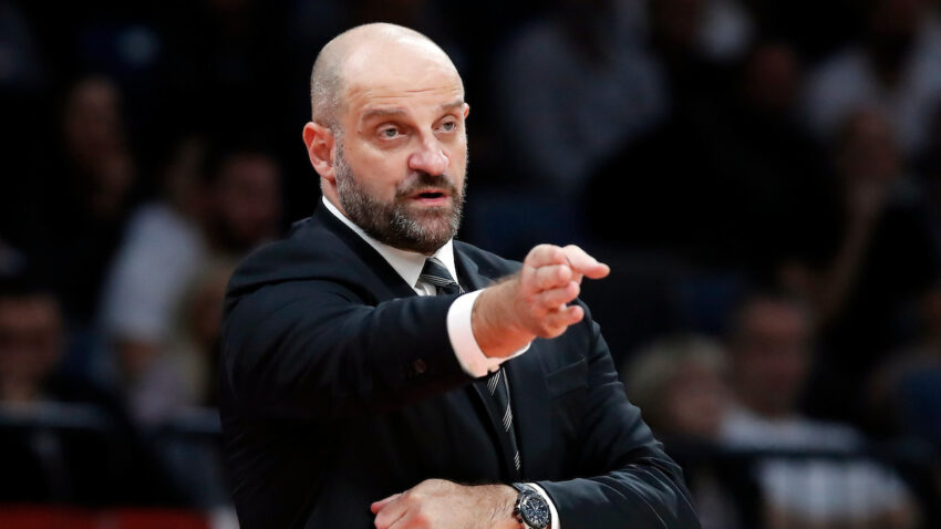 Звєздан Мітрович визначився з новим місцем роботи після скандального звільнення з турецького клубу 2 Звєздан Мітрович визначився з новим місцем роботи після скандального звільнення з турецького клубу 1