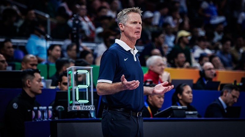 "Це чудово". Стів Керр відреагував на втрату легенди "Голден Стейт" в міжсезоння 2 "Це чудово". Стів Керр відреагував на втрату легенди "Голден Стейт" в міжсезоння 1