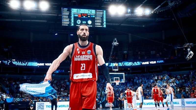 Двох зірок збірної Грузії вилучили з паркету в надважливий момент матчу плей-офф Євробаскету 2 Двох зірок збірної Грузії вилучили з паркету в надважливий момент матчу плей-офф Євробаскету 1