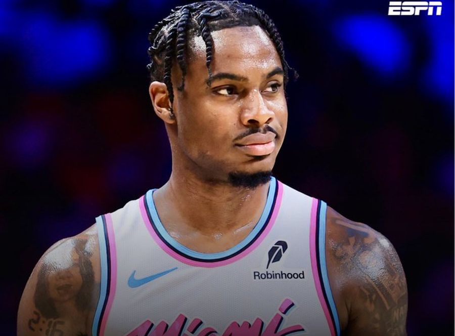 "Маямі" продовжив контракт з основним захисником 2 "Маямі" продовжив контракт з основним захисником 1