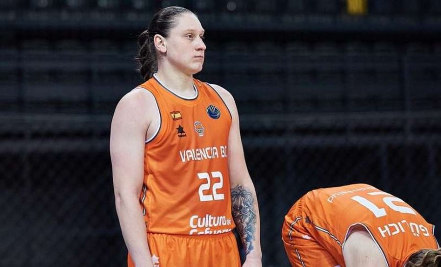 Українці за кордоном: Мироненко, Шевченко, Сергєєв, Йяму, Бринюк, Ягупова 2 Українці за кордоном: Мироненко, Шевченко, Сергєєв, Йяму, Бринюк, Ягупова 1